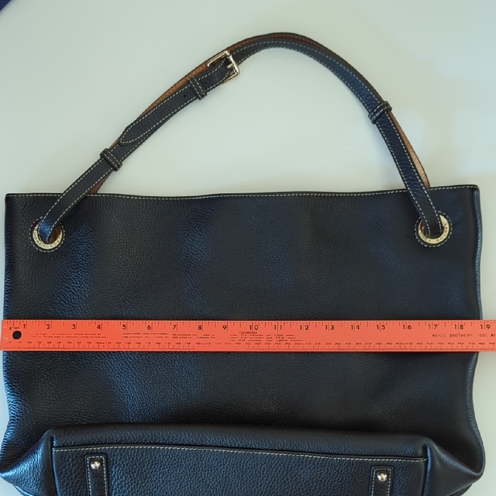 Dooney & Bourke Black Leather Shoulder Bag - Picture 4 of 11